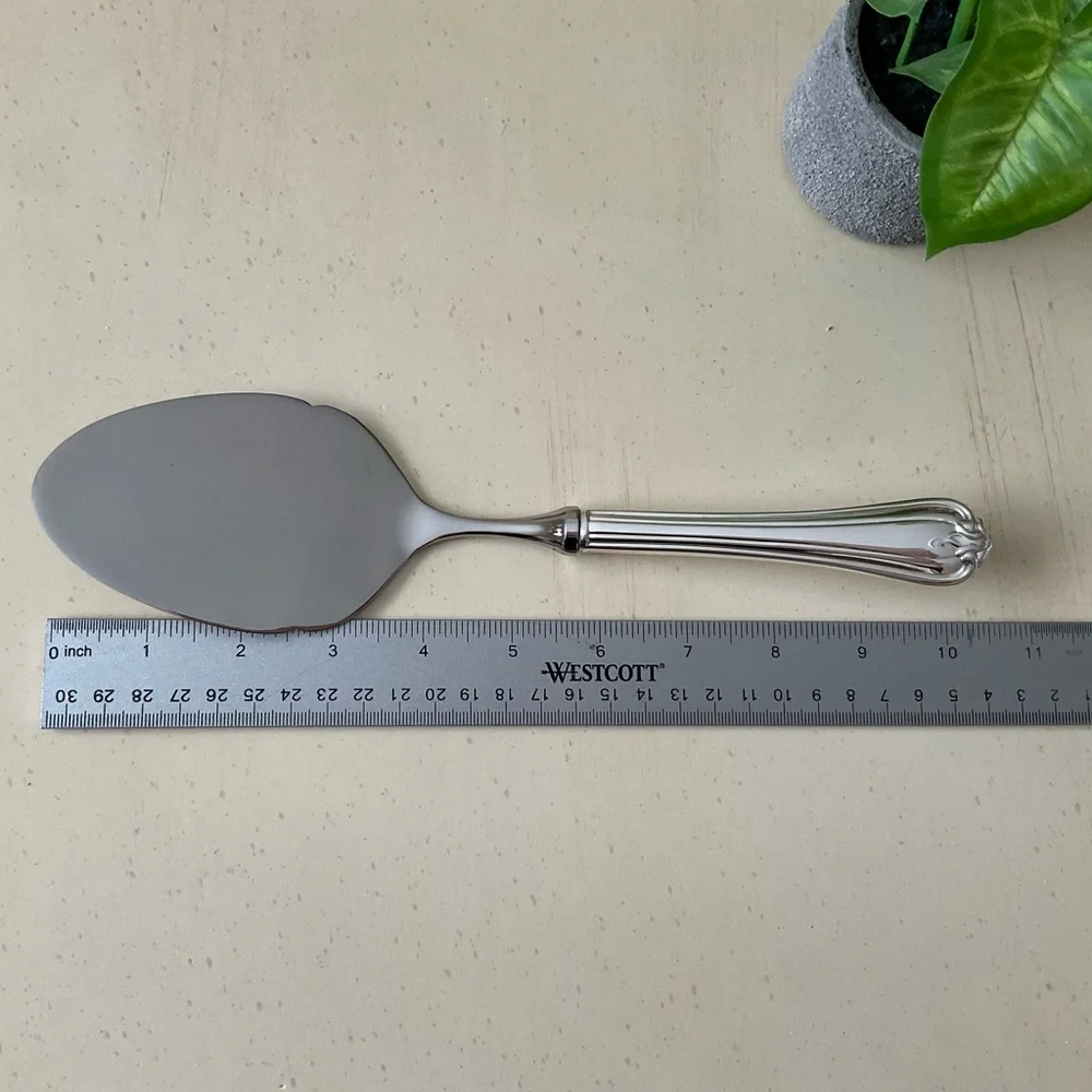 Reed & Barton Sterling Silver Woodwind Cake Pie Pastry Server 🍰 🥧